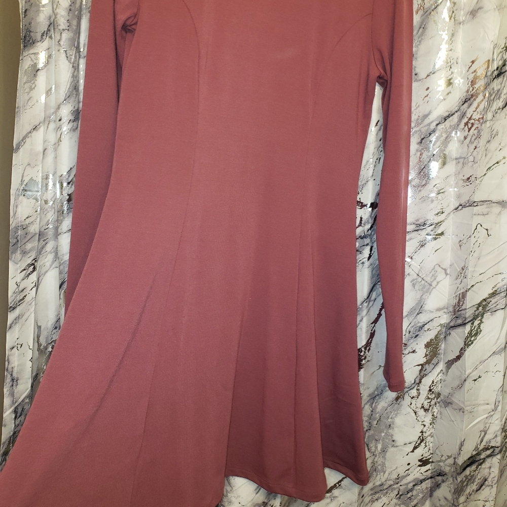 Long sleeve mid length dress
